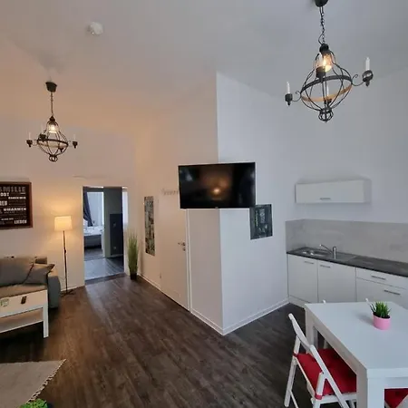 Lejlighed Zum Falschen Fuenfziger *