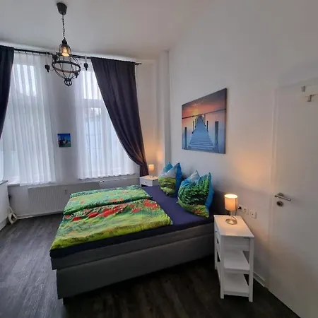 Apartament Zum Falschen Fuenfziger *