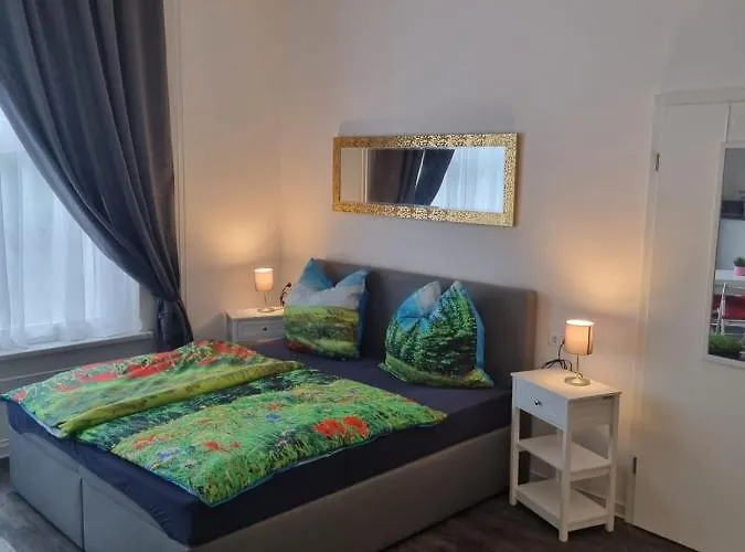 Zum Falschen Fuenfziger 公寓 奎德林堡